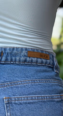 Mini Short, Tela rígida, Tiro medio, Ref: 1743